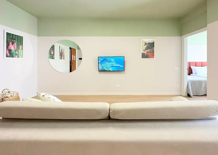 Cozy Nest Golem- 1 Min From The Golem (Tirana)