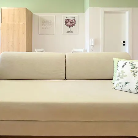 Cozy Nest Golem- 1 Min From The 格勒姆