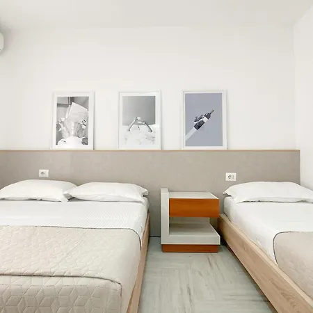 Cozy Nest Golem- 1 Min From The * 格勒姆