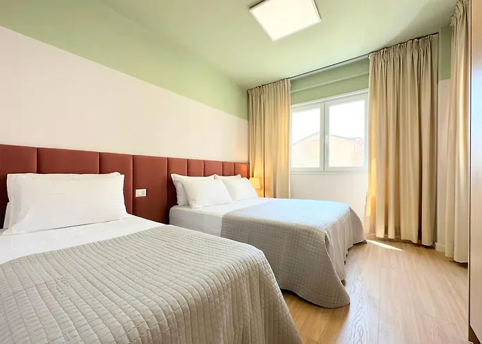 Apartman Cozy Nest Golem- 1 Min From The Golem