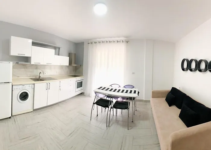 Cozy Nest Golem- 1 Min From The Apartman *